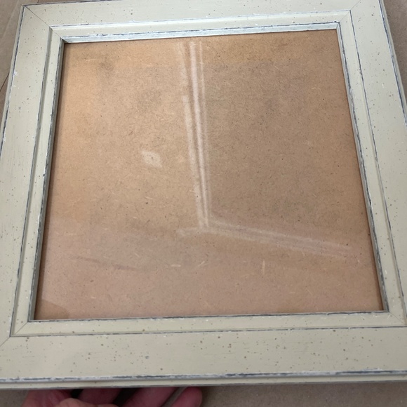 Frame - Picture 4 of 4